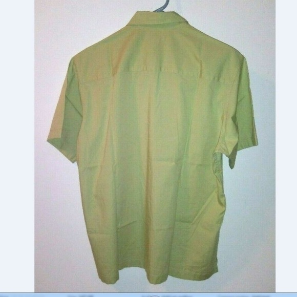 BANANA REPUBLIC MENS SHIRT Short sleeves light green Sz L button up stretch EUC - Picture 2 of 4